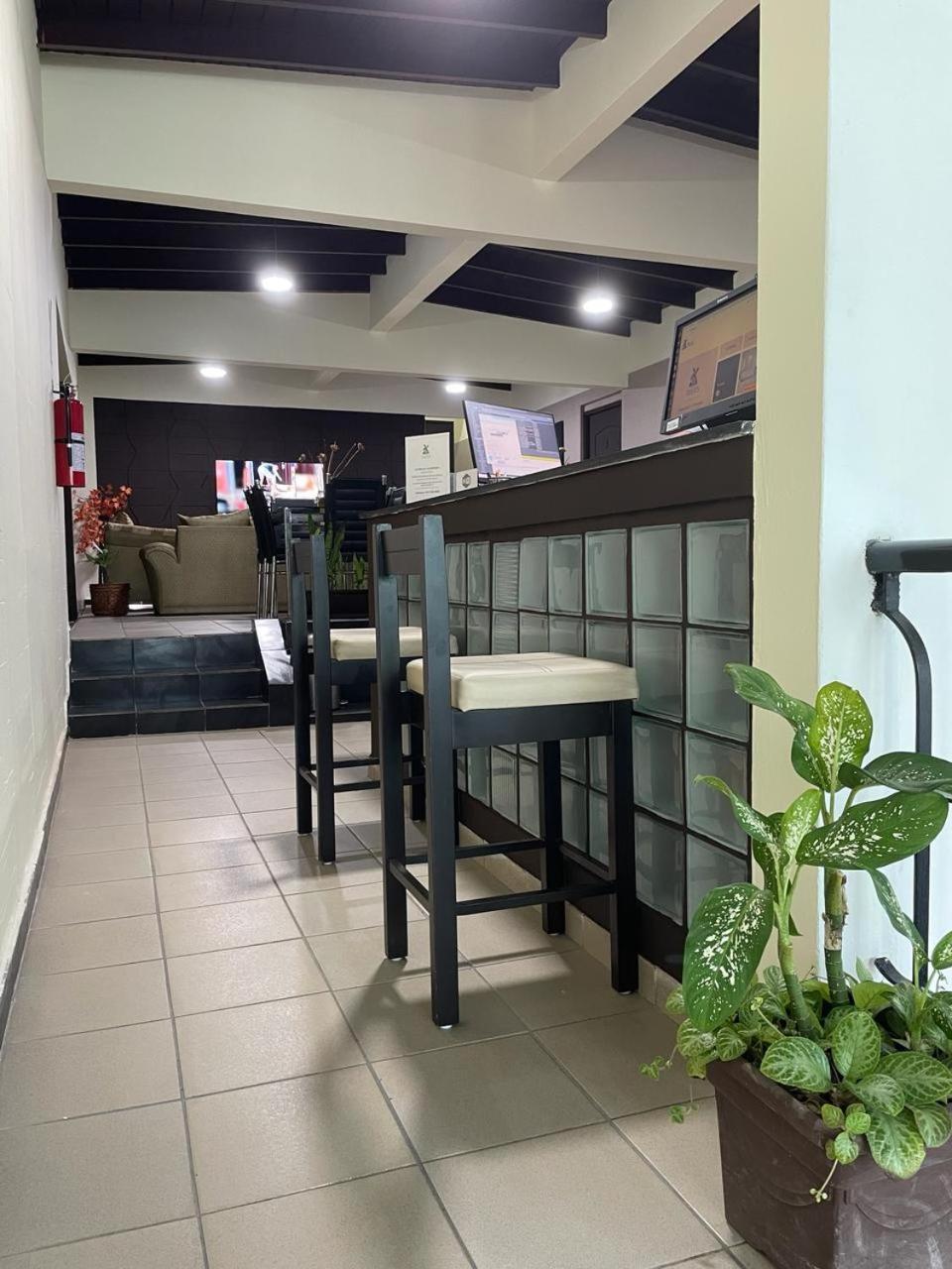 Hostal El Prado Panama City Eksteriør billede